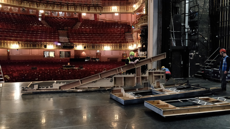Building the towers on stage
