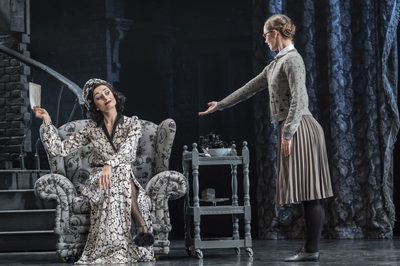Matthew Bourne's Cinderella – Michaela Meazza as Sybil, Cinderellas Stepmother and Ashley Shaw as Cinderella